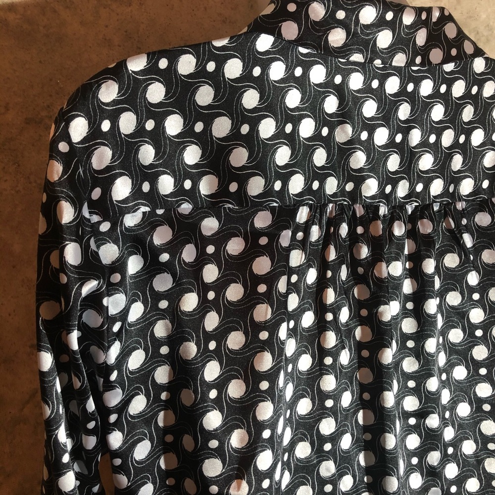 George Silky Smooth Button-Down Blouse - Picture 9 of 10